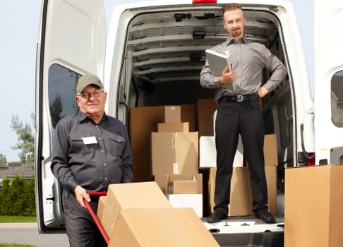 Van removal service handling access challenges near Harold Wood homes
